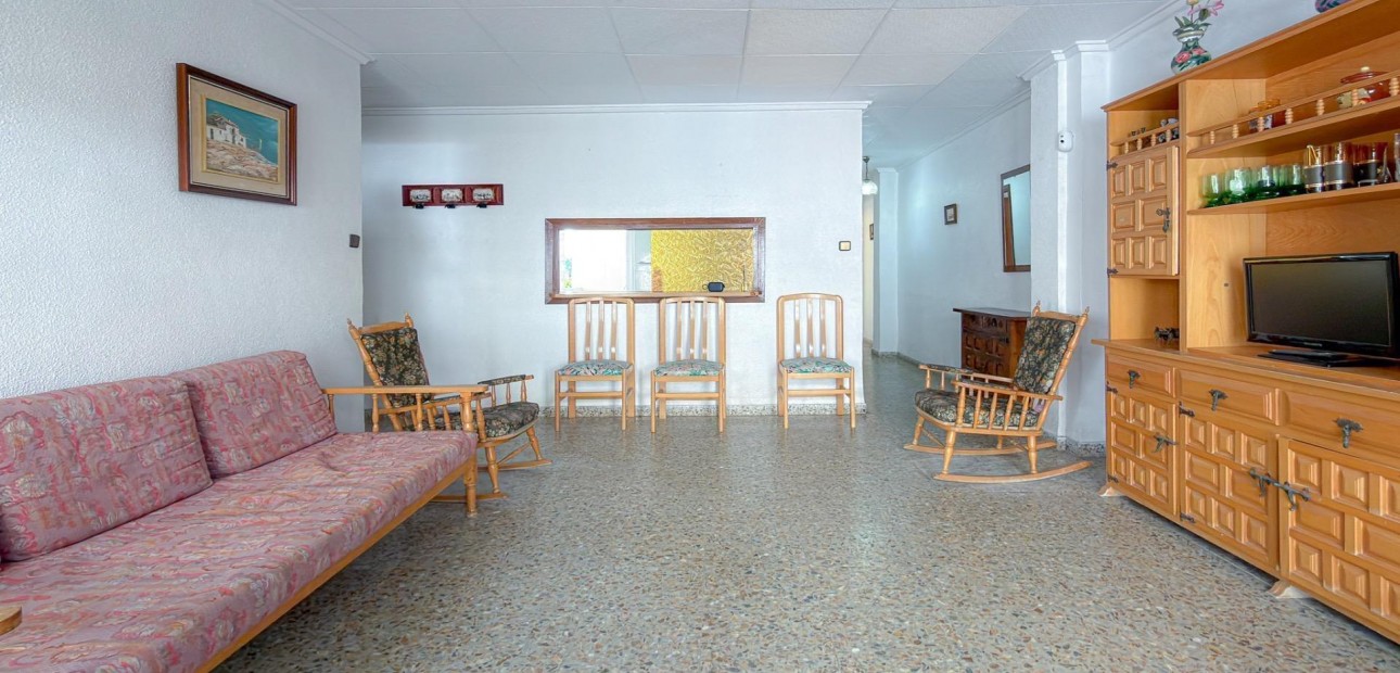 Sale - Penthouse -
Torrevieja - Los Frutales