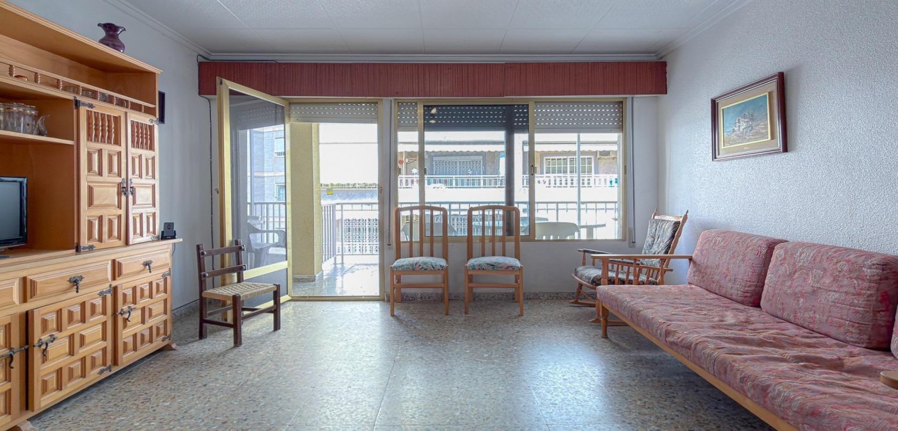 Sale - Penthouse -
Torrevieja - Los Frutales