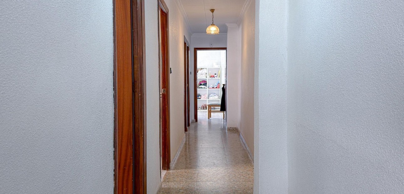 Sale - Penthouse -
Torrevieja - Los Frutales