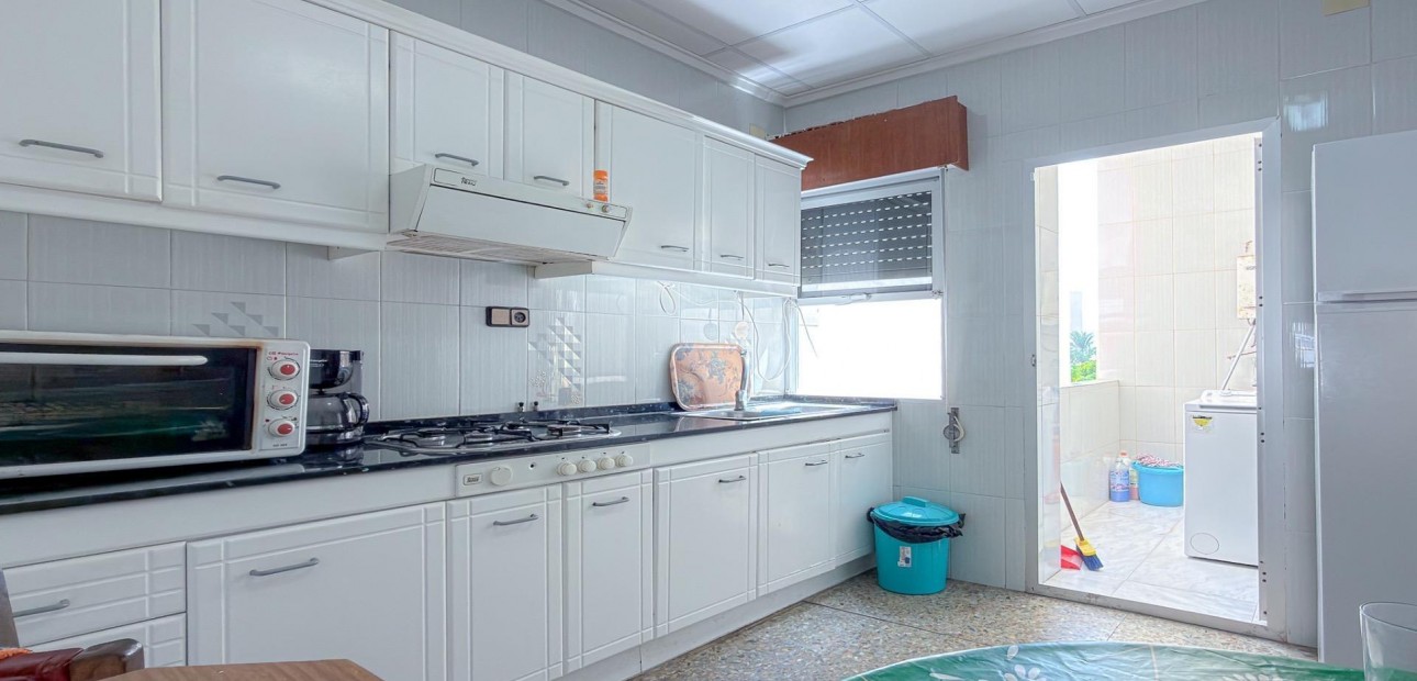 Sale - Penthouse -
Torrevieja - Los Frutales