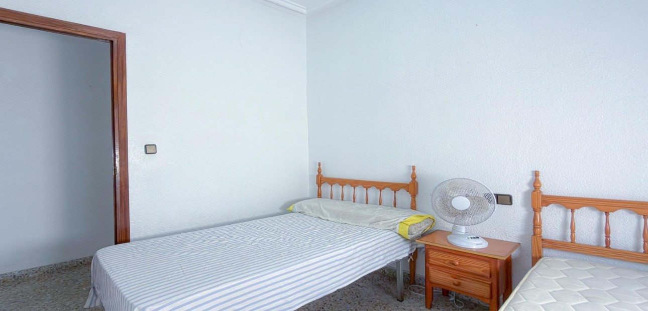 Sale - Penthouse -
Torrevieja - Los Frutales
