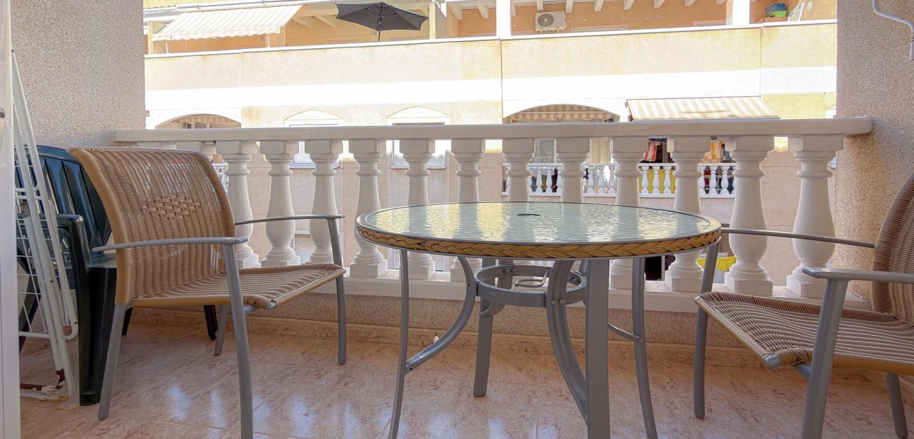 Sale - Apartment / flat -
Torrevieja - torrevieja