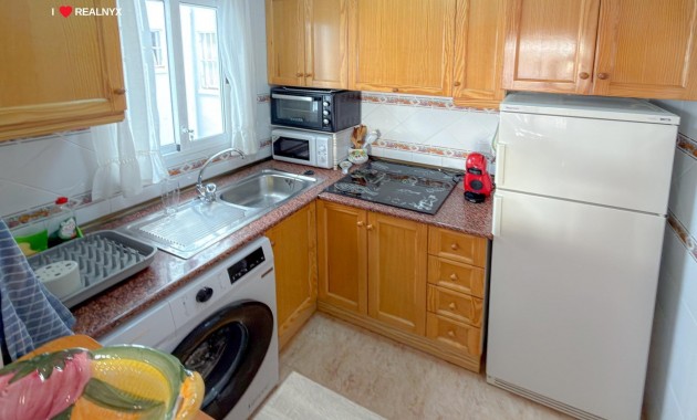 Sale - Apartment / flat -
Torrevieja - torrevieja