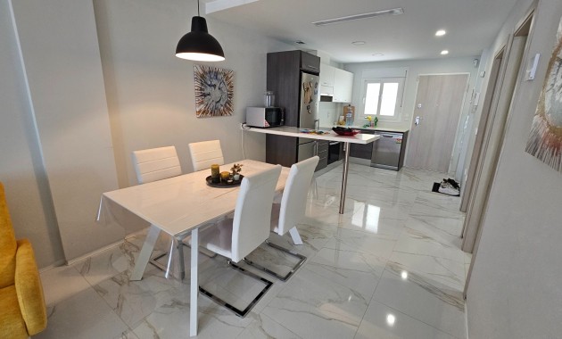 Sale - Apartment / flat -
La Marina - La Marina - Urbanization