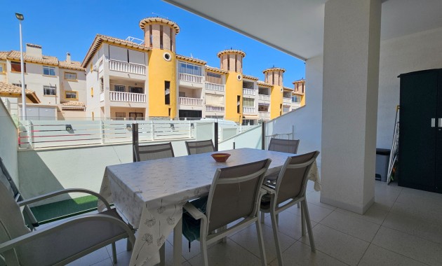 Sale - Apartment / flat -
La Marina - La Marina - Urbanization