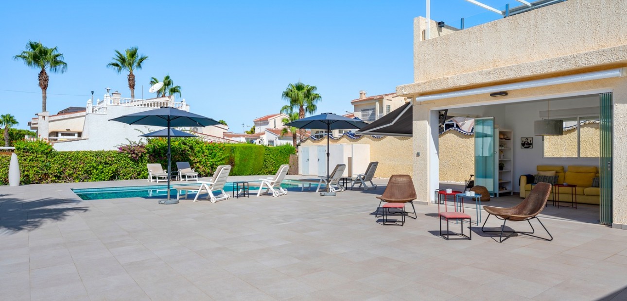 Sale - Detached Villa -
Ciudad Quesada - Ciudad Quesada - Town