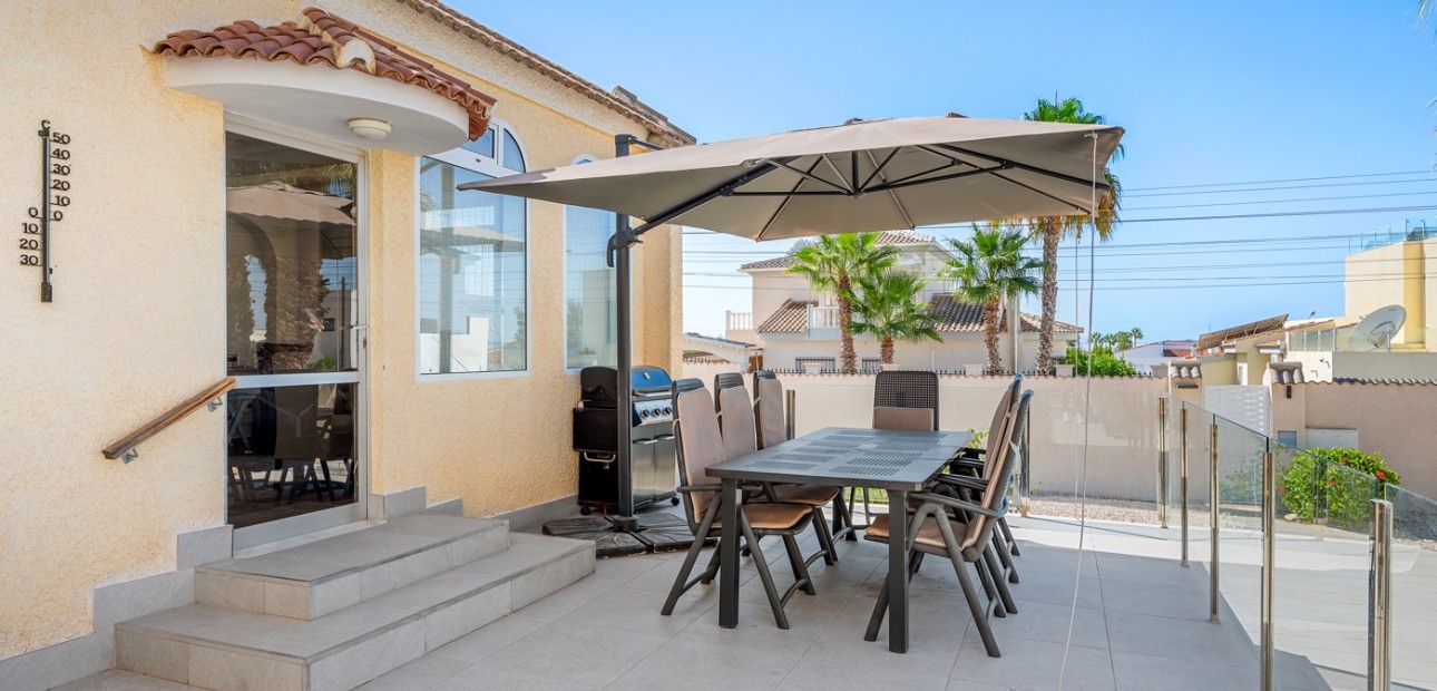 Sale - Detached Villa -
Ciudad Quesada - Ciudad Quesada - Town