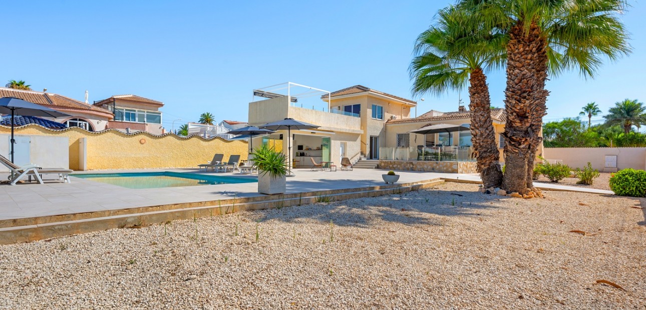 Sale - Detached Villa -
Ciudad Quesada - Ciudad Quesada - Town