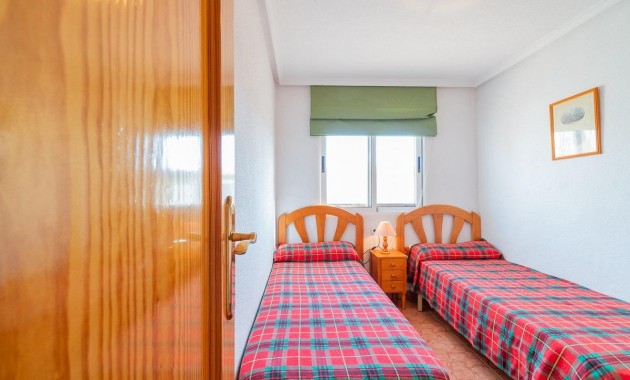 Sale - Villa -
Orihuela Costa - Playa Flamenca