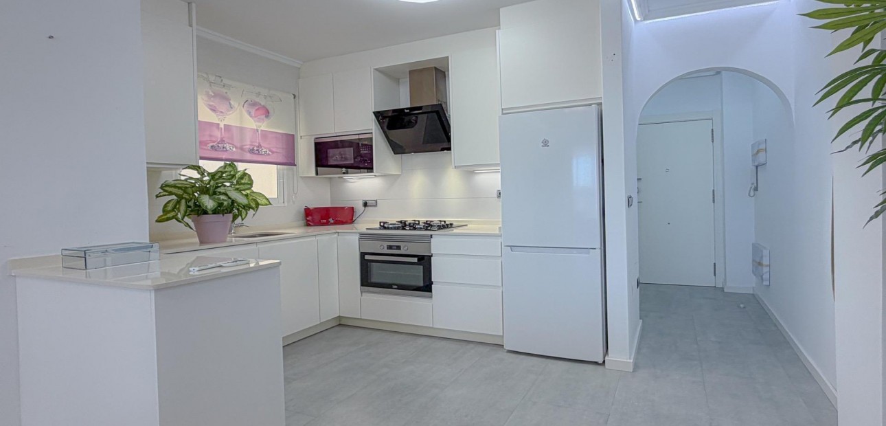 Sale - Penthouse -
Torrevieja - Estacion de autobuses