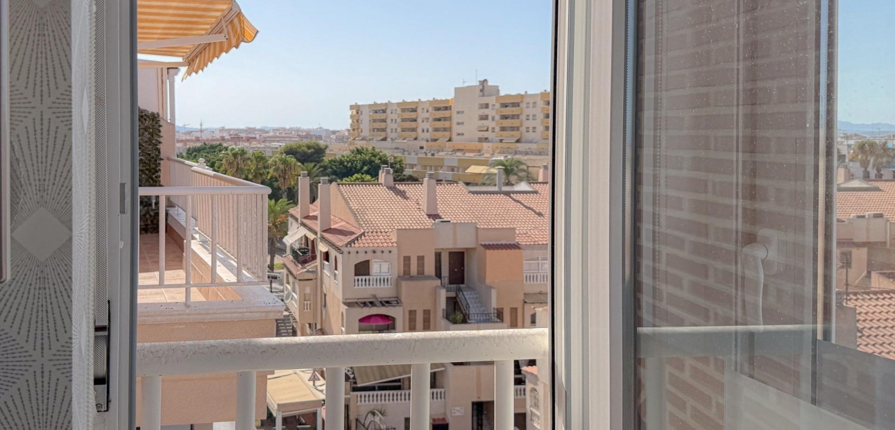 Sale - Penthouse -
Torrevieja - Estacion de autobuses