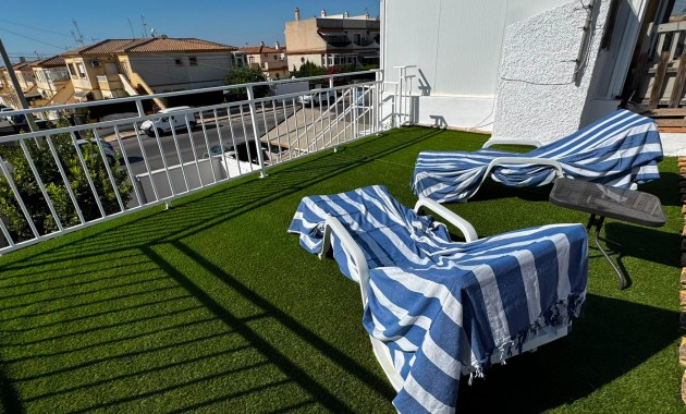 Sale - Terraced house -
Orihuela Costa - La Chismosa