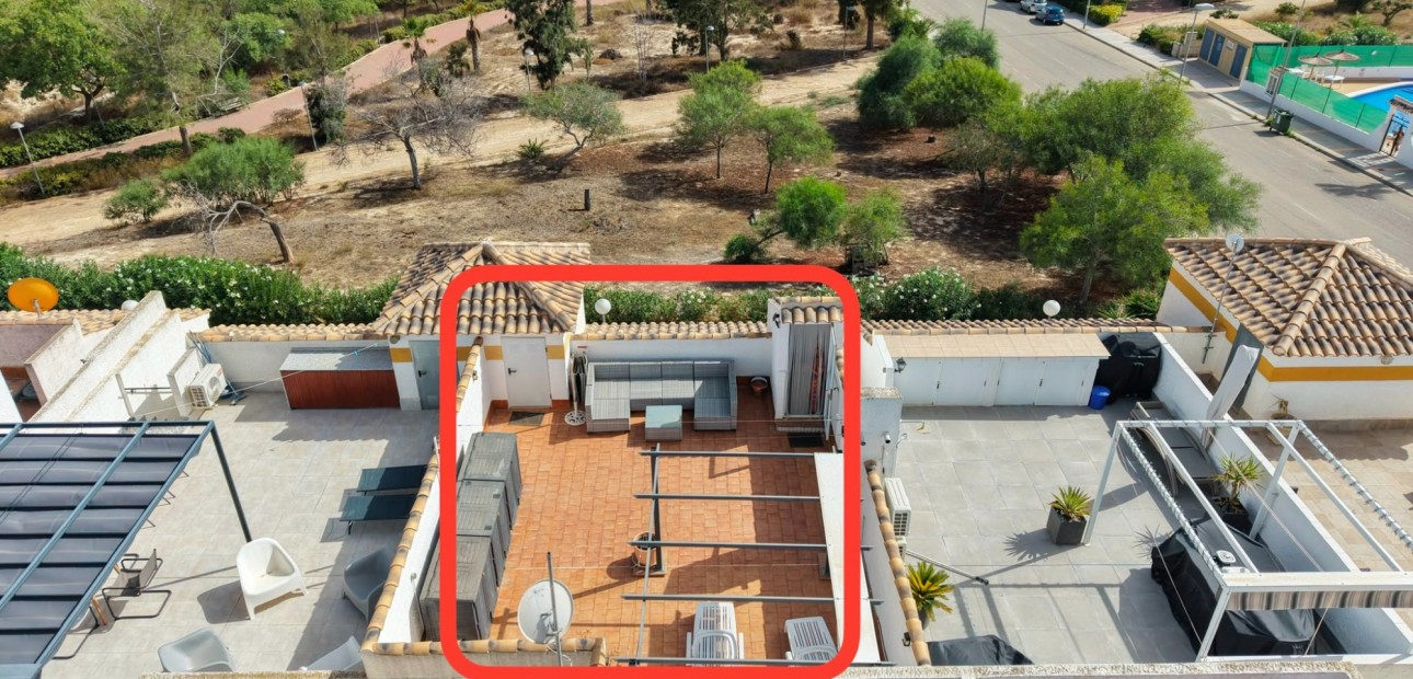 Sale - Apartment / flat -
Entre Naranjo - Vistabella Golf - Entre Naranjos - Vistabella Golf