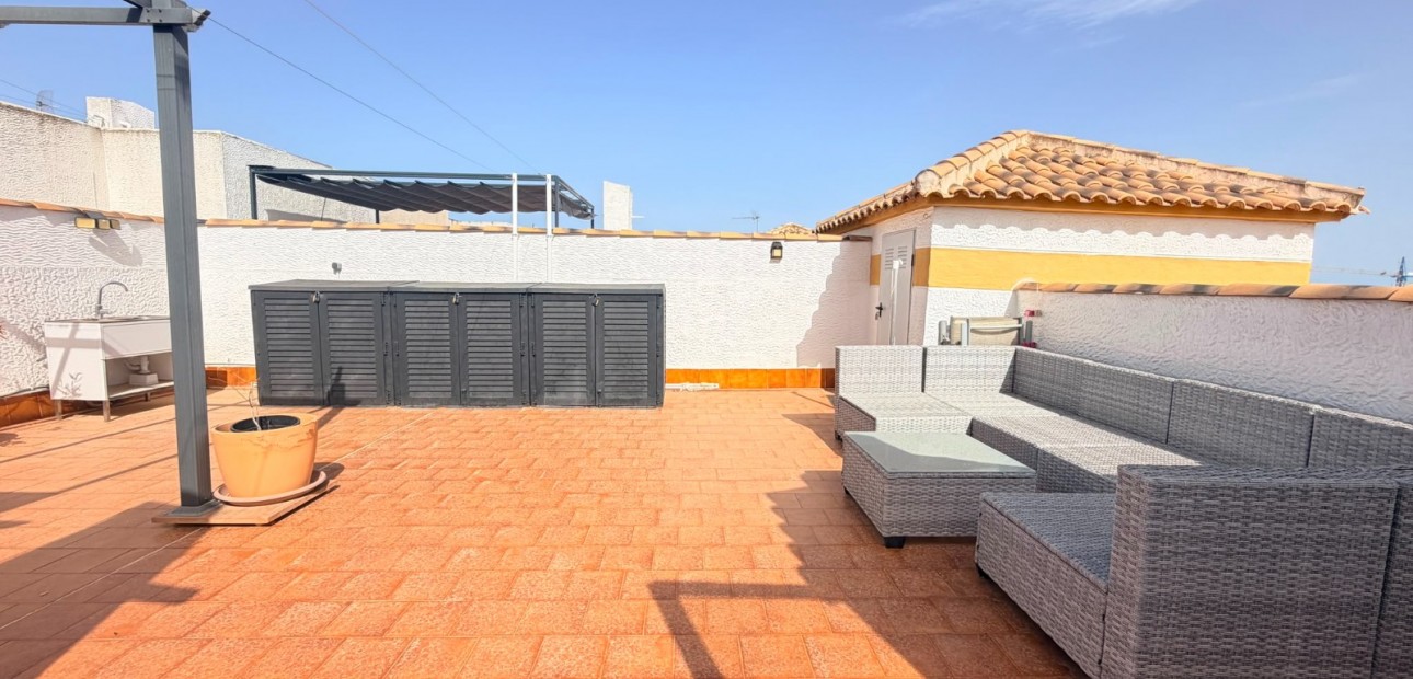 Sale - Apartment / flat -
Entre Naranjo - Vistabella Golf - Entre Naranjos - Vistabella Golf