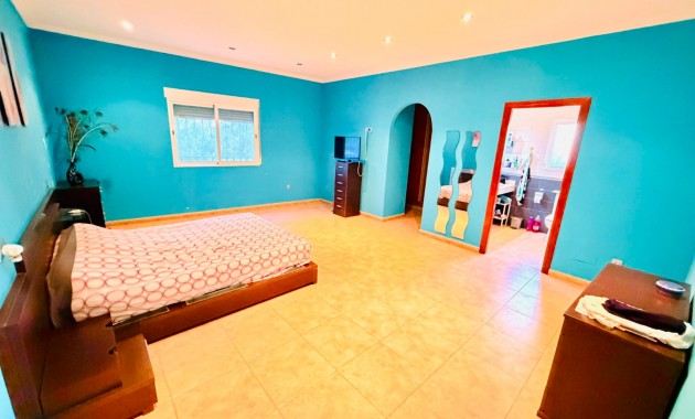 Sale - Country Property -
Catral - Catral - Town