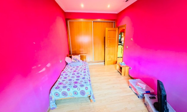 Sale - Country Property -
Catral - Catral - Town