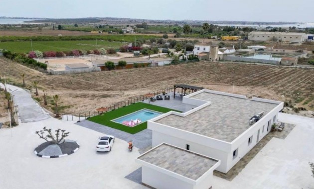 Sale - Villa -
Ciudad Quesada - Rojales
