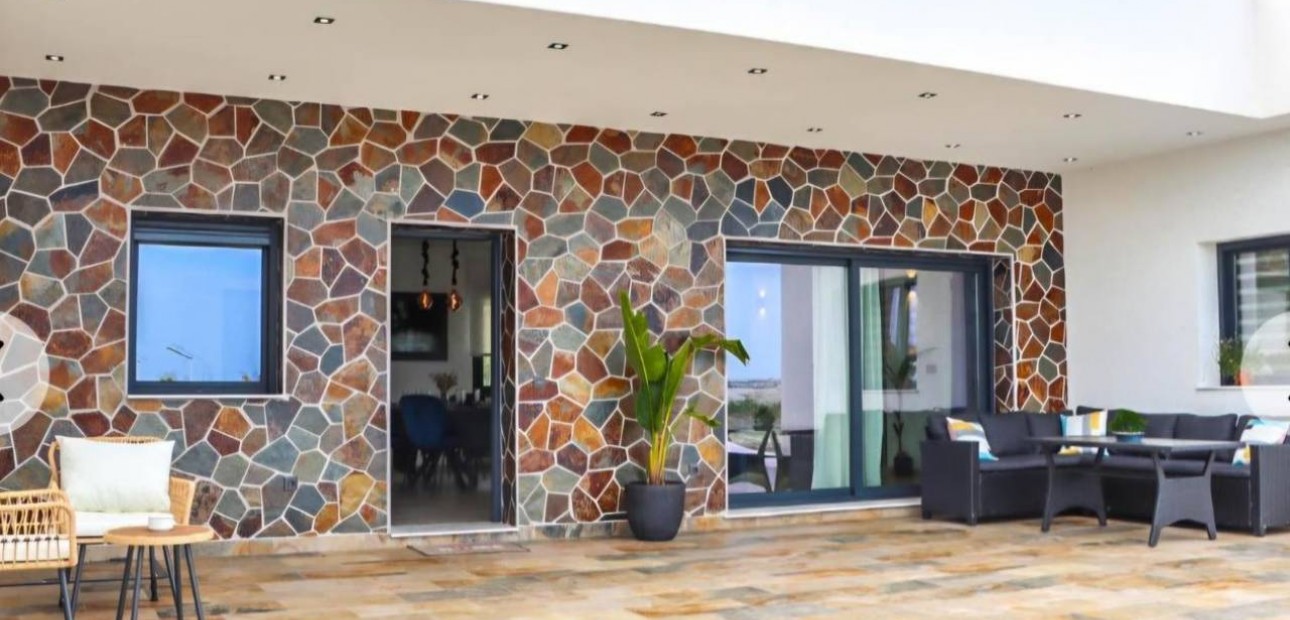 Sale - Villa -
Ciudad Quesada - Rojales