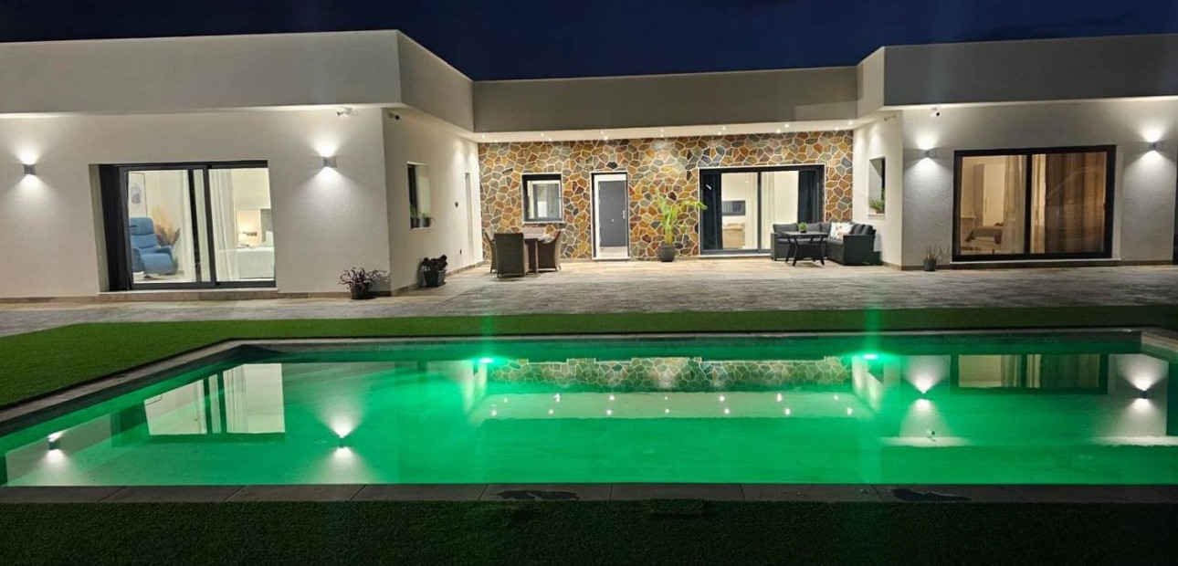 Sale - Villa -
Ciudad Quesada - Rojales