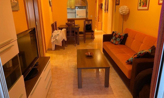 Sale - Apartment / flat -
Torrevieja - torrevieja