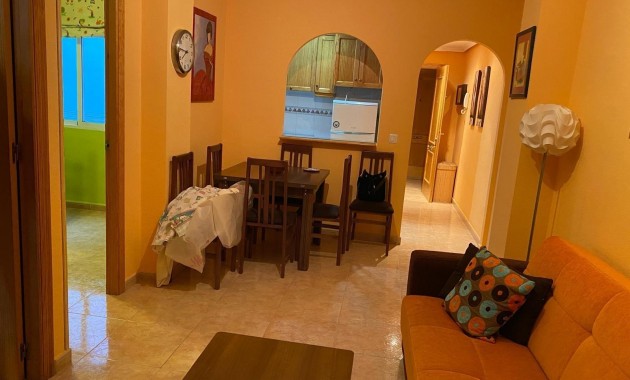 Sale - Apartment / flat -
Torrevieja - torrevieja