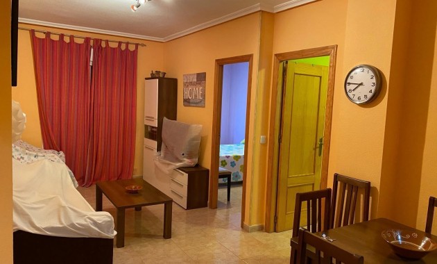 Sale - Apartment / flat -
Torrevieja - torrevieja