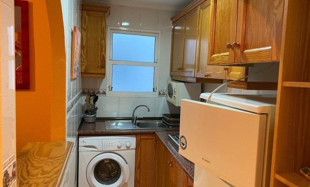 Sale - Apartment / flat -
Torrevieja - torrevieja