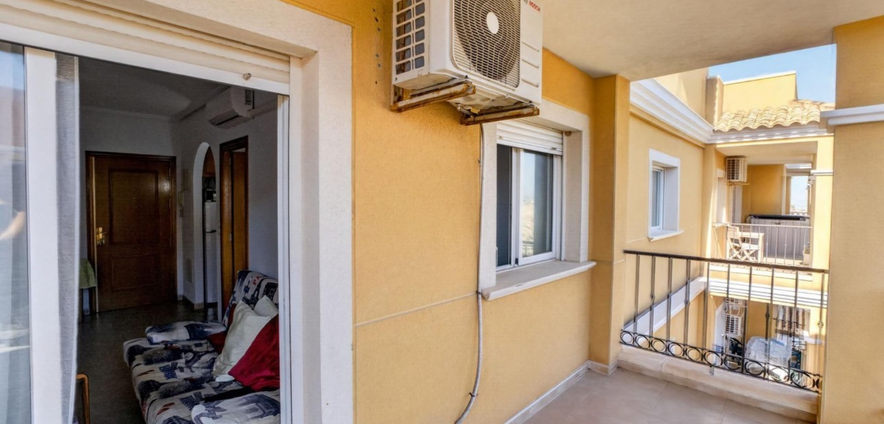 Sale - Penthouse -
Torrevieja - Zona los Frutales