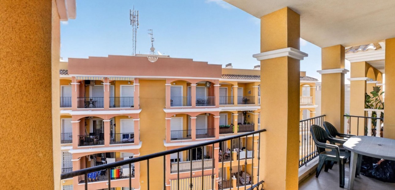 Sale - Penthouse -
Torrevieja - Zona los Frutales