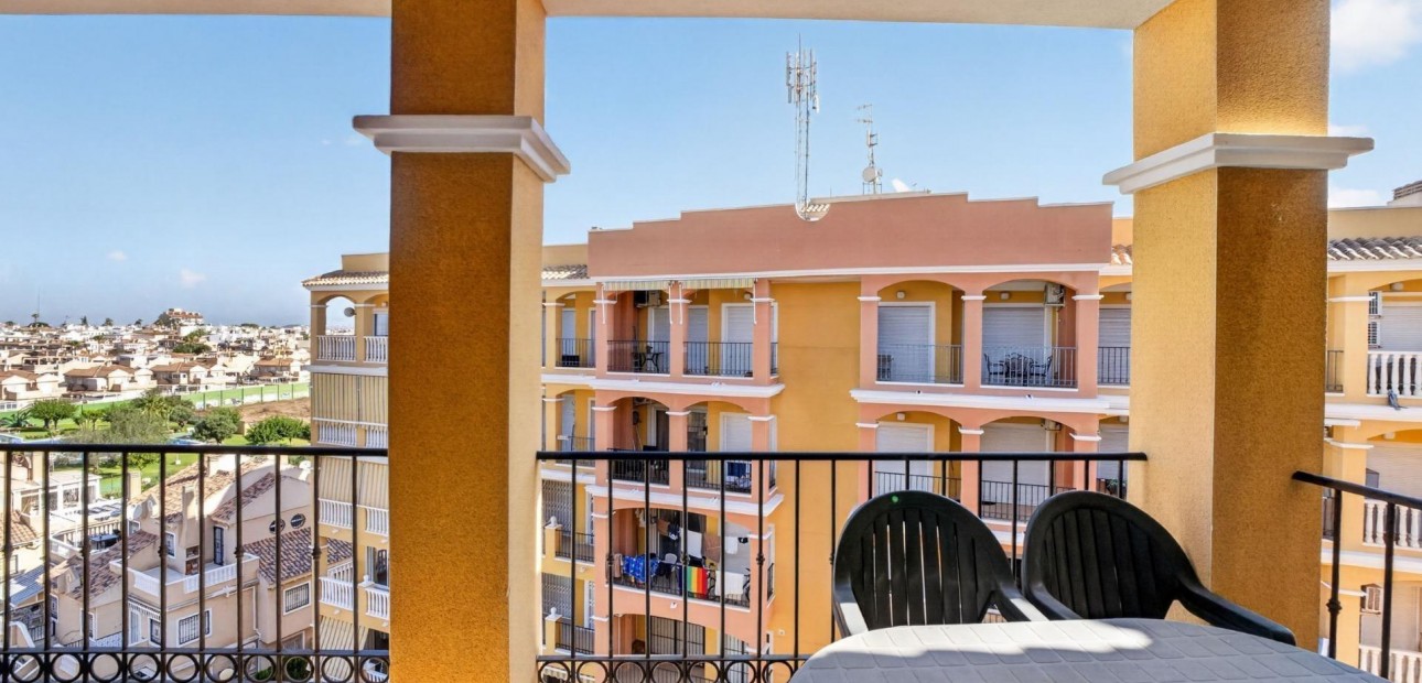 Sale - Penthouse -
Torrevieja - Zona los Frutales