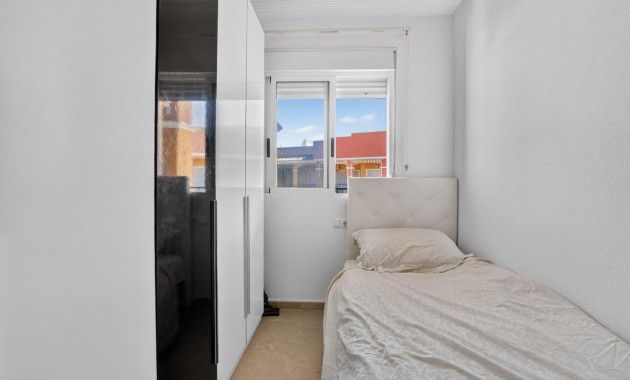 Sale - Penthouse -
Torrevieja - Zona los Frutales