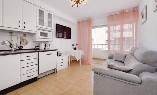 Sale - Apartment / flat -
Torrevieja - torrevieja