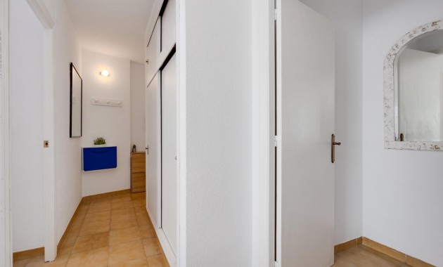 Sale - Apartment / flat -
Torrevieja - torrevieja