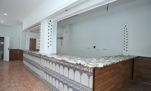 Sale - Commercial Unit -
Torrevieja - Estacion de autobuses