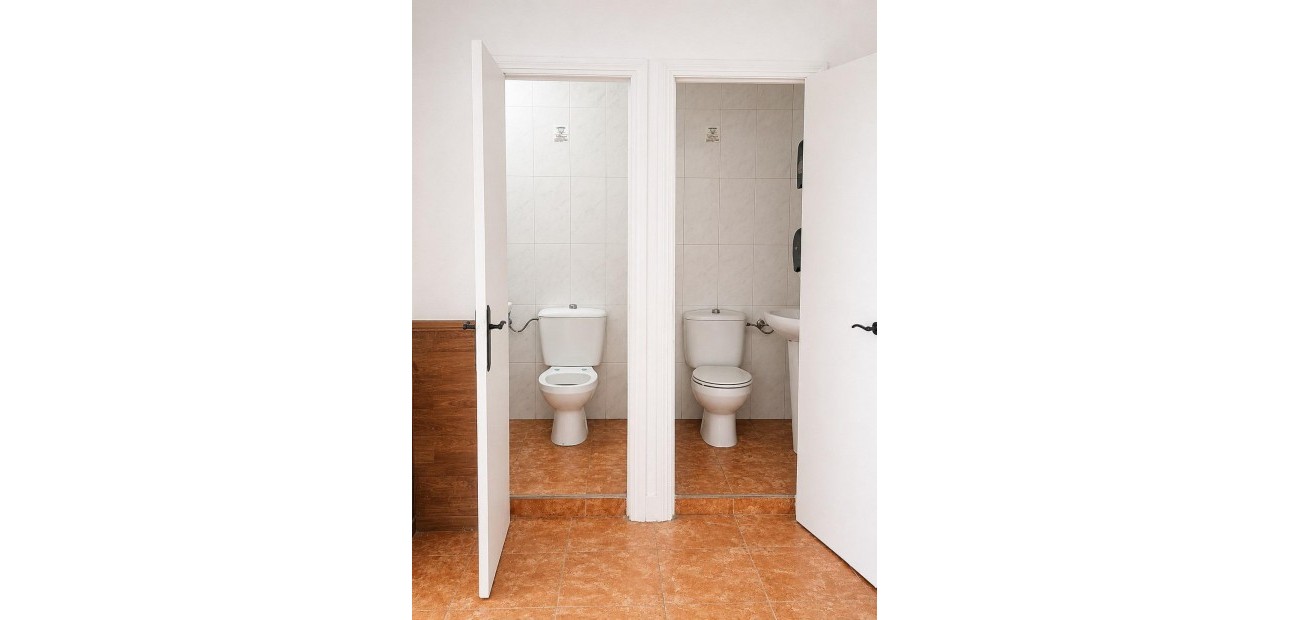 Sale - Commercial Unit -
Torrevieja - Estacion de autobuses