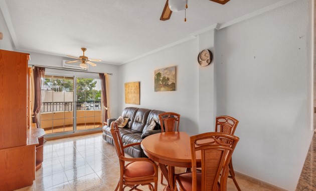 Sale - Apartment / flat -
Orihuela Costa - Villamartin