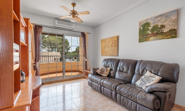 Sale - Apartment / flat -
Orihuela Costa - Villamartin