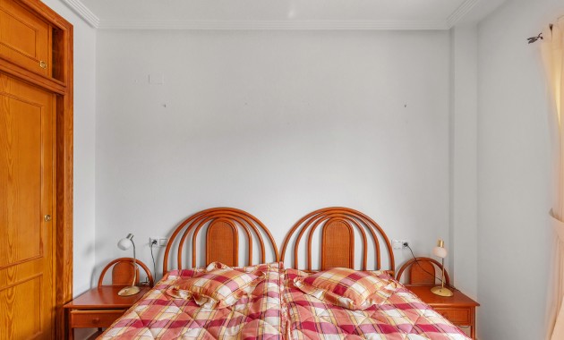 Sale - Apartment / flat -
Orihuela Costa - Villamartin