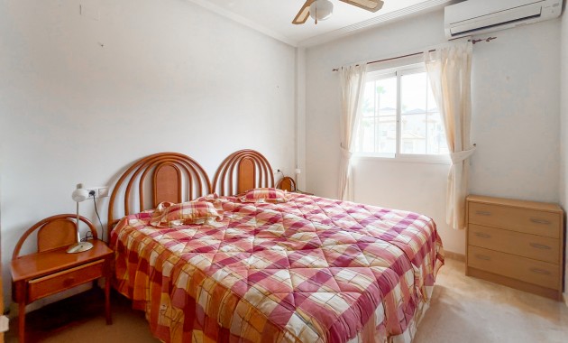 Sale - Apartment / flat -
Orihuela Costa - Villamartin