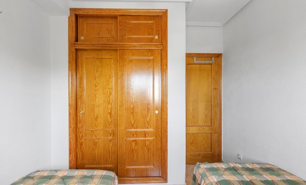 Sale - Apartment / flat -
Orihuela Costa - Villamartin