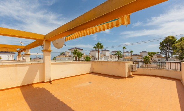 Sale - Apartment / flat -
Orihuela Costa - Villamartin