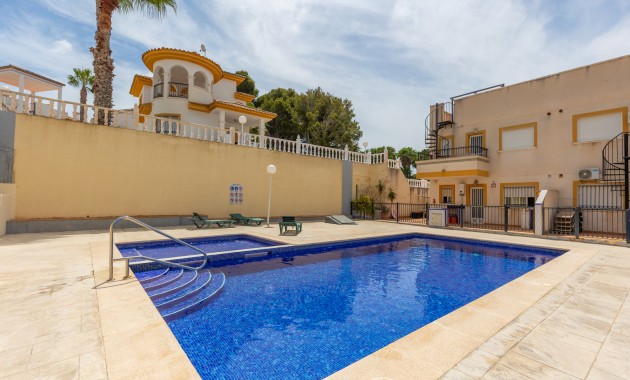 Sale - Apartment / flat -
Orihuela Costa - Villamartin
