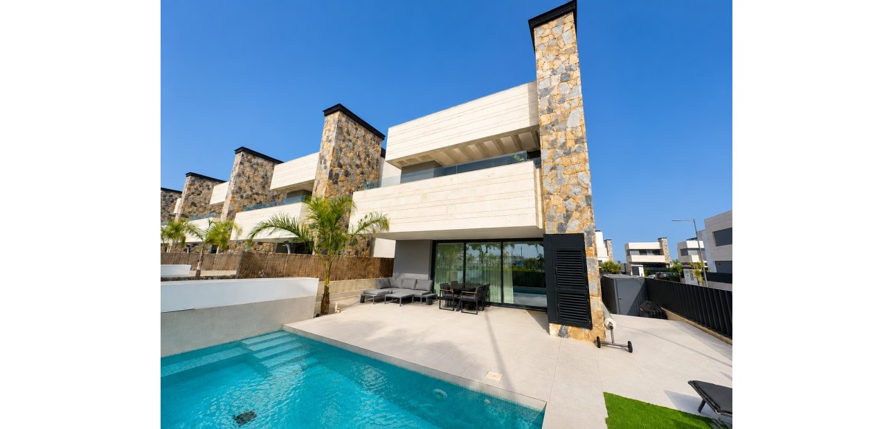 Sale - Detached Villa -
Santa Rosalía - Santa Rosalía Lake & Life Resort
