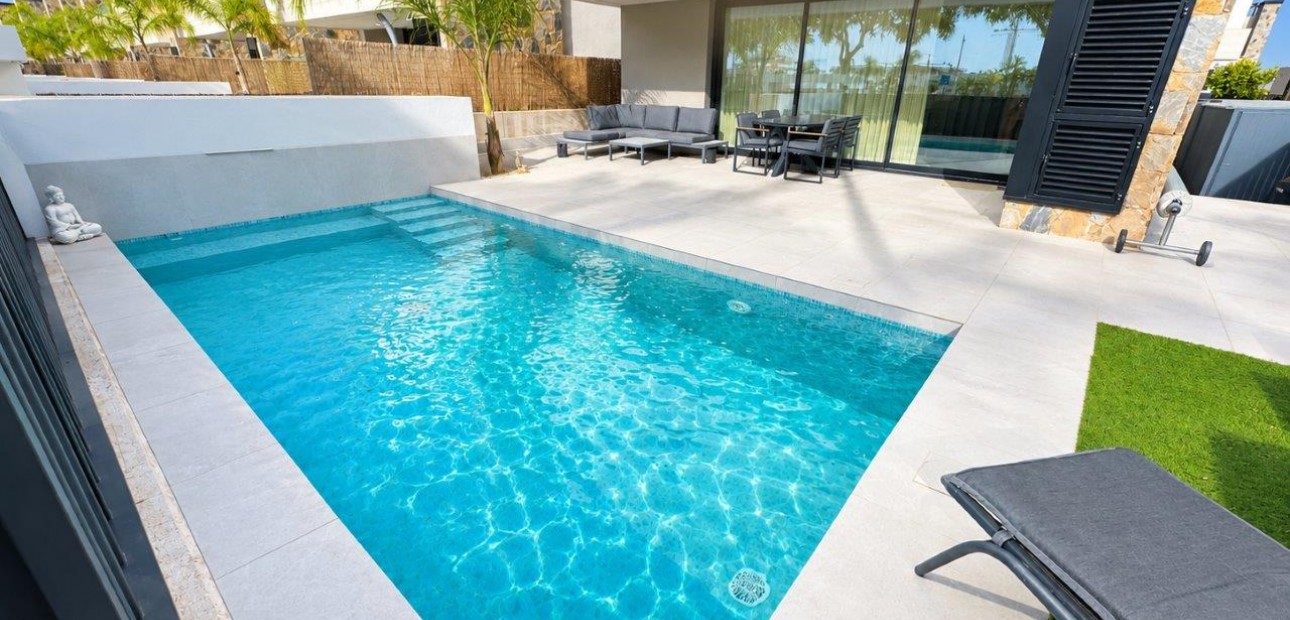 Sale - Detached Villa -
Santa Rosalía - Santa Rosalía Lake & Life Resort