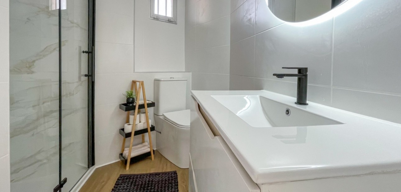 Sale - Apartment / flat -
Orihuela Costa - Cabo Roig