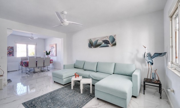 Sale - Townhouse -
Benijofar - Monte Azul