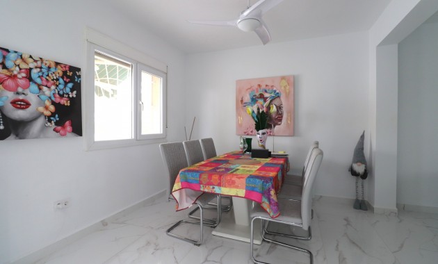Sale - Townhouse -
Benijofar - Monte Azul