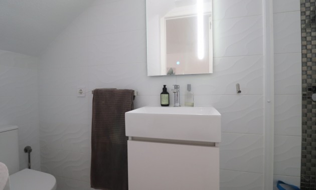 Sale - Townhouse -
Benijofar - Monte Azul