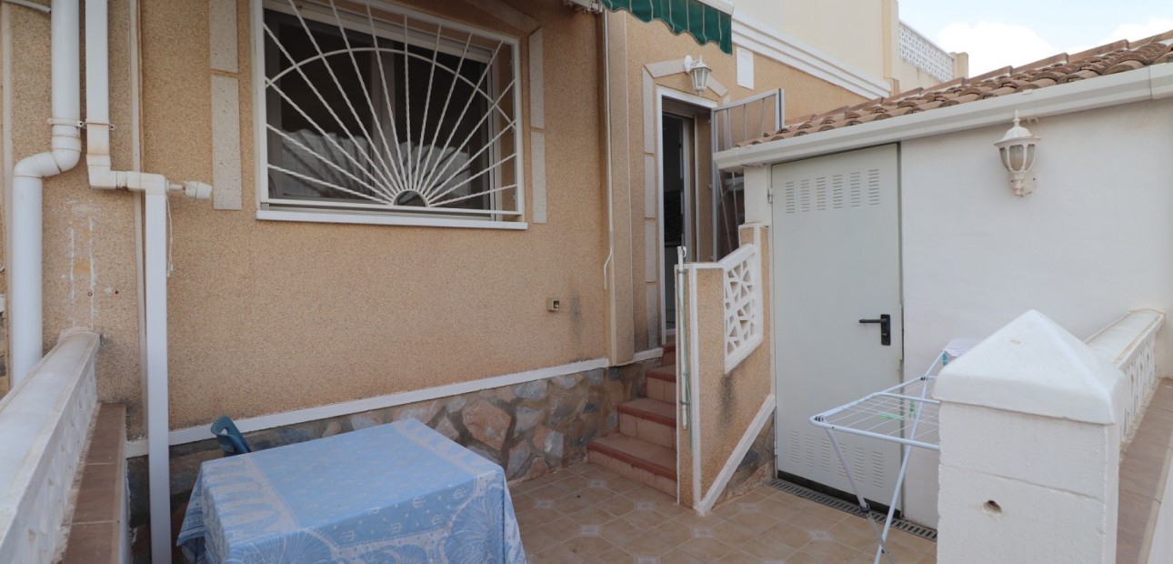 Sale - Townhouse -
Benijofar - Monte Azul