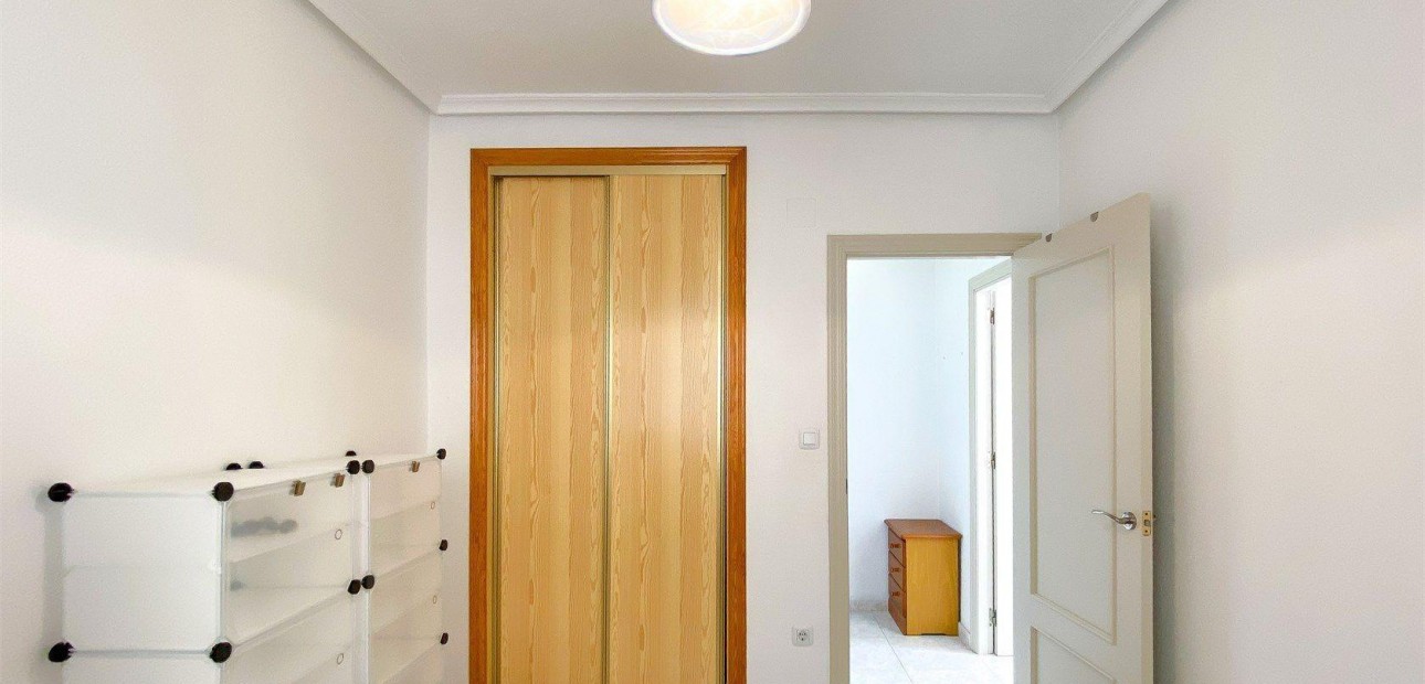 Sale - Villa -
Torrevieja - Cañada del Molino